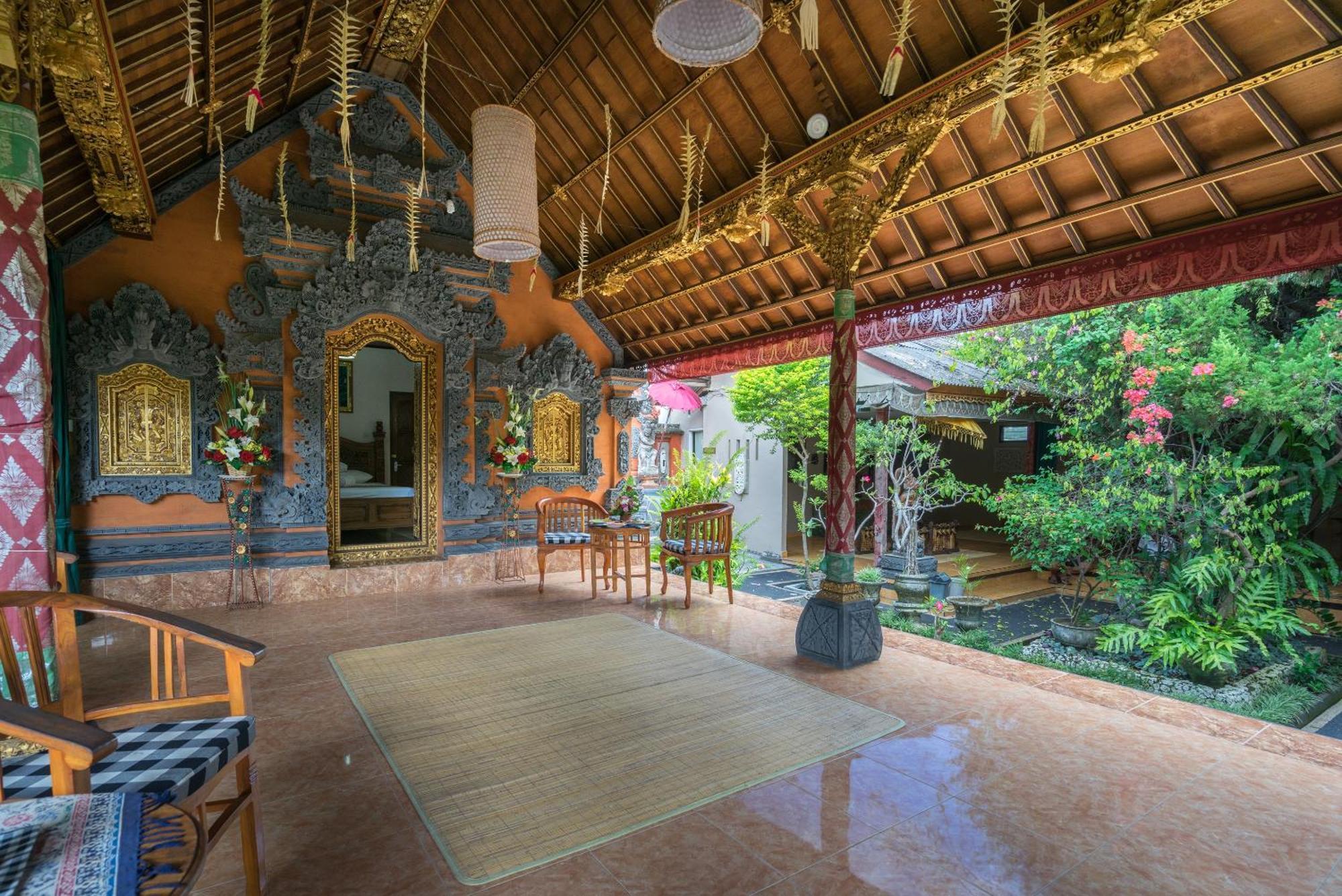 Nuaja Balinese Guest House Ubud Buitenkant foto