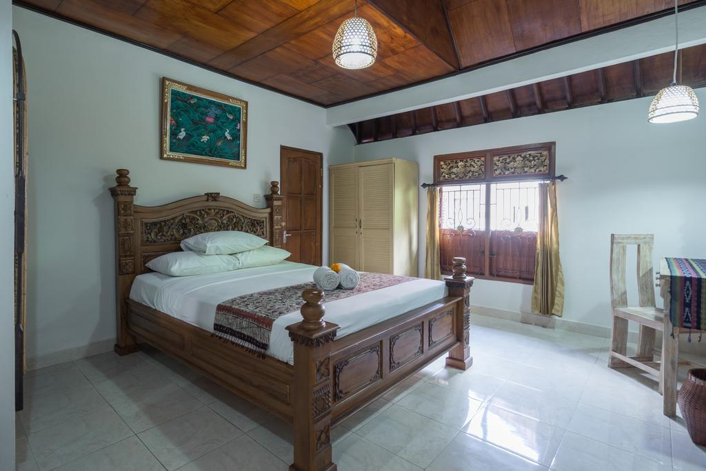 Nuaja Balinese Guest House Ubud Buitenkant foto