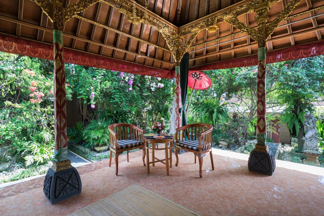 Nuaja Balinese Guest House Ubud Buitenkant foto